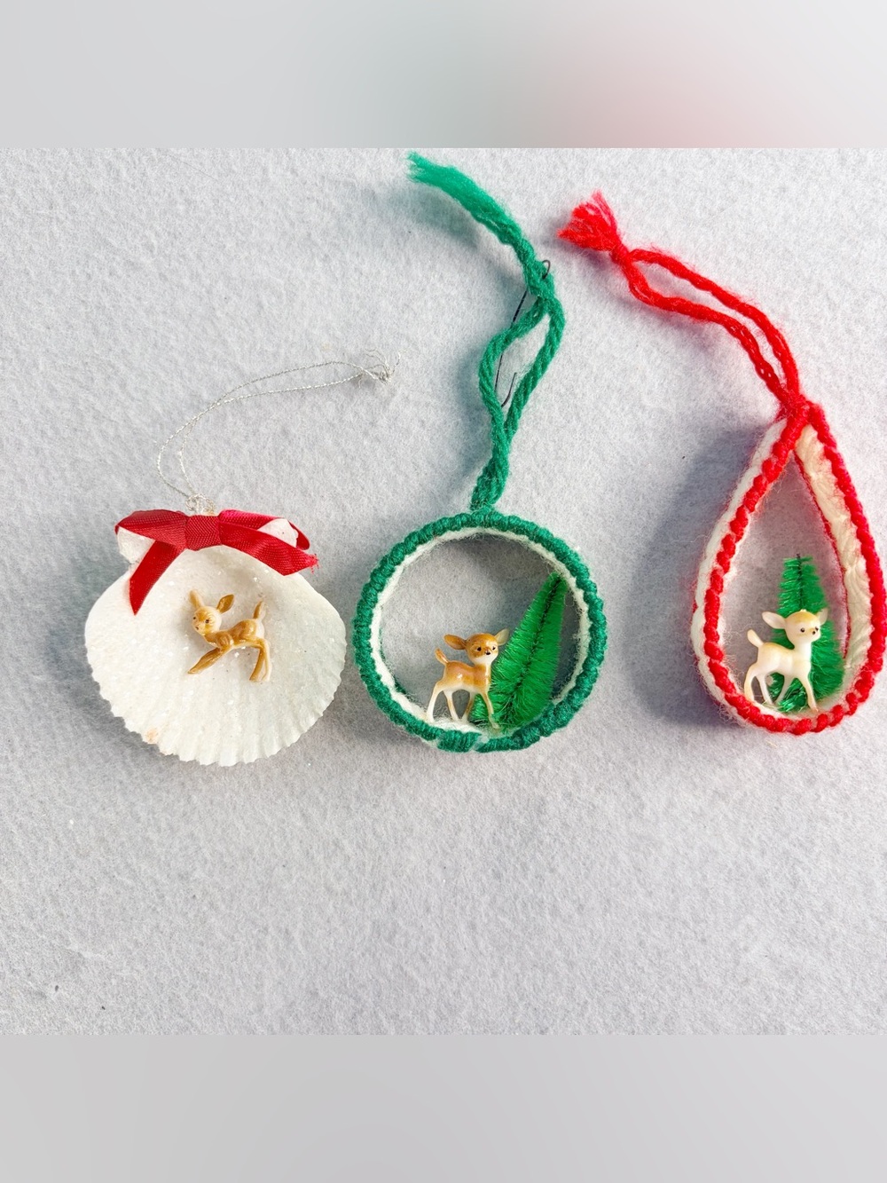 Handmade Diorama Christmas Ornaments Plastic Deer Seashell Red Green Set Of 3